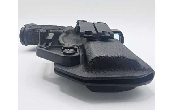 Crafting Custom Guns Holsters for Your Needs