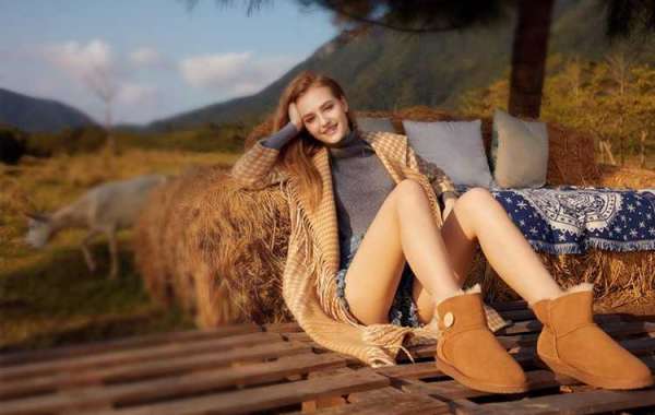 Best Ladies UGG Boots Australia: Style & Comfort